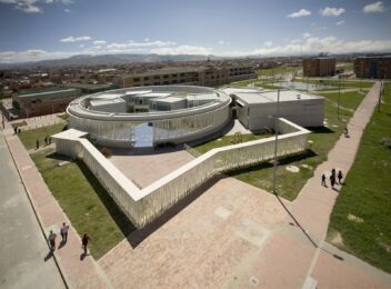 El Porvenir Kindergarten, 2009, Bogotá, Colombia
© Rodrigo Davila