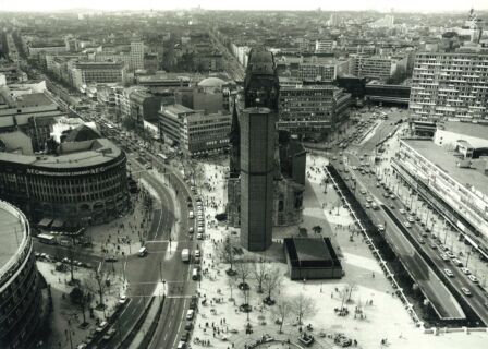 Breitscheidplatz, 1985 ©Langhof