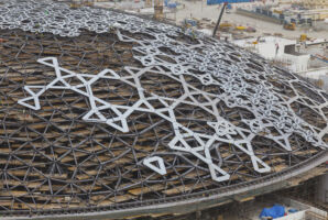 Dettaglio della cupola del Louvre Abu Dhabi progettata da Jean Nouvel
