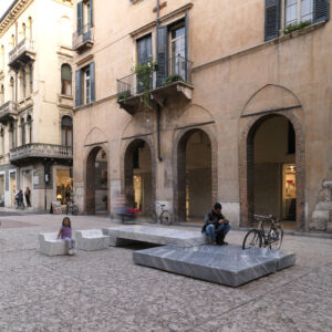 Marmomac & the City 2012, Portoni Borsari, MITO di M.Cazzani con Franchi Umberto Marmi