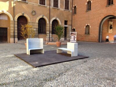 Marmomac & the City 2014, Cortile del Tribunale, Le Bla Bla di E.Larquetoux con Testi Group