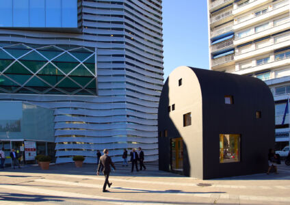 2A+P/A, A house from a drawing of Ettore Sottsass – Cabinet of Curiosity (©Ludovic Letot – rielab. Giovanni Comoglio)