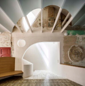 Sala Beckett, Obrador Internacional de Dramaturgia de Barcelona, di Flores & Prats Arquitectos (Foto: Adrià Goula)