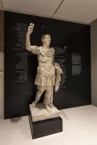 Backstage, Tito (© Marco Caselli Nirmal)