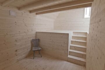 Bivacco al Rifugio Pradidali
San Martino di Castrozza, Tn
(Progettisti:
Giacomo Longo, Lucia Pradel
Andrea Simon)