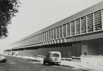 Vista della facciata principale sul boulevard MacDonald, 1970