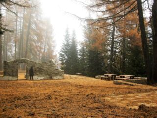 Recupero delle caserme
austro-ungariche di Strino
Vermiglio, Tn
(Progettisti:
art&craft
Daniele Bertolini)