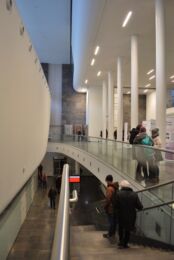 Lipsia, Augusteum. collegamento galleria sottopiano ©Daniela Völkel