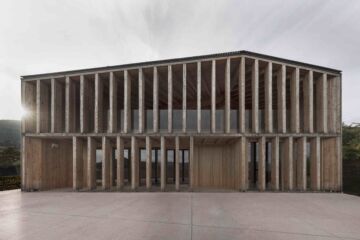 Nuova casa sociale
per l’abitato di Caltron
Cles, Tn
(Progettista:
Mirko Franzoso)