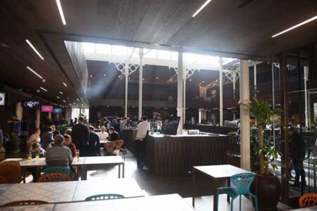 Is-Suq tal-Belt, interni