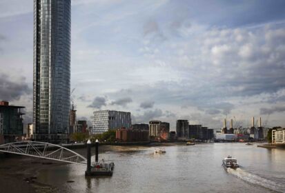 Vista sud-ovest dal ponte Vauxhall (©Richard Bryant/arcaidimages.com)
