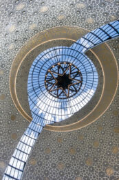 Colonia, i profili in acciaio con funzione portante fra le vetrate della cupola ©Foto Christoph Seelbach