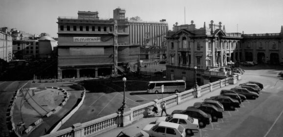 Silos Hennebique visto dalla sopraelevata (foto Emanuele Piccardo, 1998)