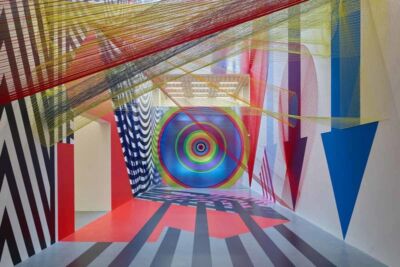 Saarbruecken, Pae White, Moderne Galerie 2017 (© galerie neugerriemschneider Berlin Pae White. © Saarlandmuseum Tom Gundelwein)