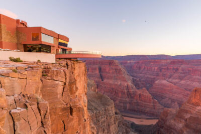 (https://www.grandcanyonwest.com)