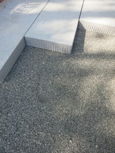 BIG. Particolare di posa