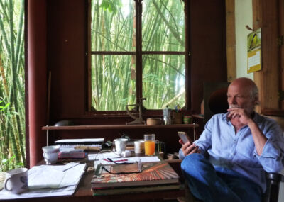 Marcelo Villegas nel suo studio (foto di Luca Bullaro. Universidad Nacional de Colombia)