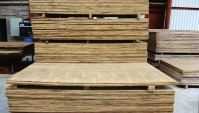 Marcelo Villegas. Tavole laminate in bambú (foto di Luca Bullaro. Universidad Nacional de Colombia)