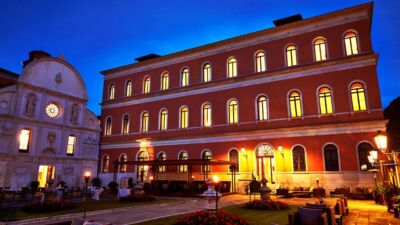 San Clemente Palace. Kempisnki