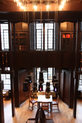 Glasgow School of Art. The Library from upper landing. Photo: William J.R. Curtis 2009