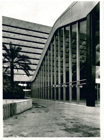 Eugenio Montuori, Annibale Vitellozzi, Leo Calini, Massimo Castellazzi, Vasco Fadigati, Achille Pintonello, Stazione Termini fabbricato Viaggiatori, Roma 1949
Collezione MAXXI Architettura