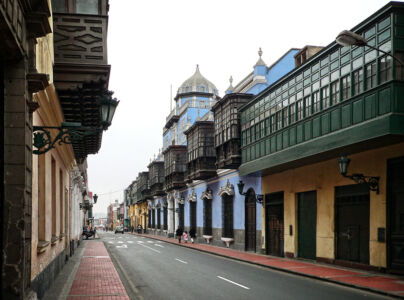 Balconi alla spagnola restaurati nel centro storico