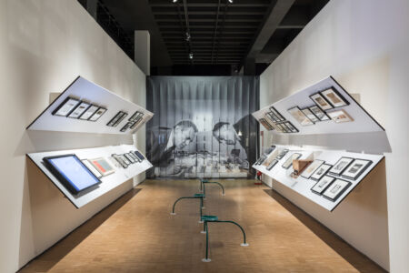 (© La Triennale di Milano - foto Gianluca Di Ioia)