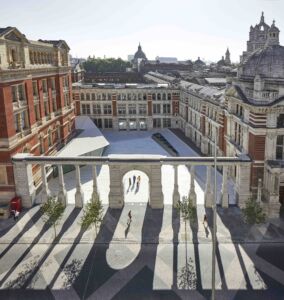 V&A Sackler Courtyard, AL_A (©Hufton+Crow)