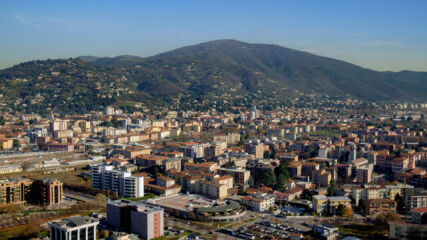 Monte Maddalena visto dal Crystal Palace (© Ilario Piatti - www.ilariopiatti.com)