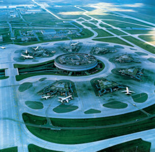 Aeroporto Charles de Gaulle, Terminal 1 (www.paul-andreu.com)