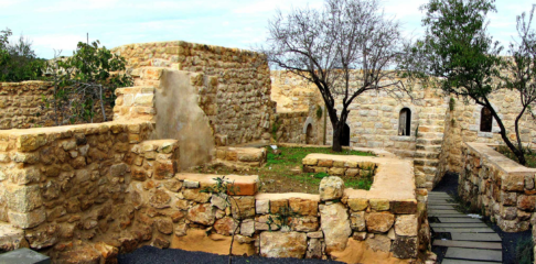 Spazi urbani rigenerati nel cuore del villaggio di Abwein