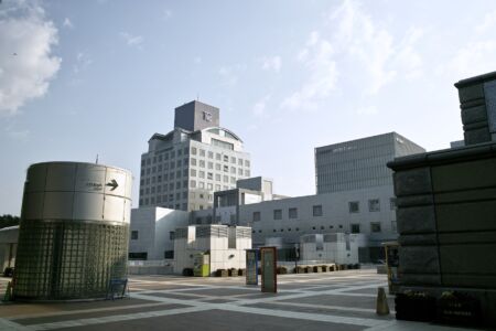 Tsukuba Center Building, Giappone