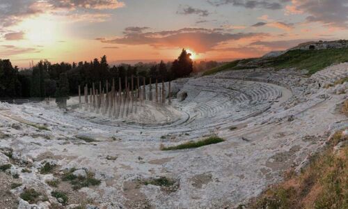 Stefano Boeri Architetti, Un Bosco Morto, Le Troiane Siracusa (© Stefano Boeri Architetti)