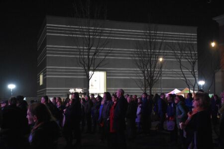 Bauhaus-Museum Weimar by night, giorno inaugurazione (©Klassik Stiftung Weimar)