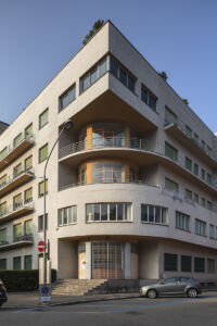 Giuseppe Terragni, edificio Novocomum a Como (© Roberto Conte)