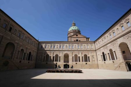 Chiostro grande (© Enrico Rossi)