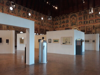 Uno scorcio della mostra (foto Alberto Vignolo)