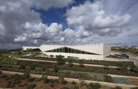 Heneghan Peng Architects, Palestinian Museum di Birzeit (© Aga Khan Trust for Culture - foto Cemal Emden)