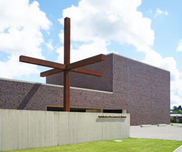 Centro parrocchiale St. Nikolaus a Monaco-Neuried (foto Tino Grisi)