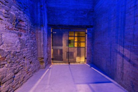 Spazio chiuso al livello delle balconate