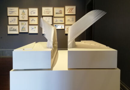 Disegni e modellini della mostra "Santiago Calatrava. Nella luce di Napoli" (© Davide Vargas)