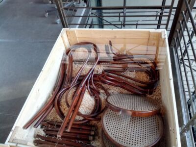 Imballaggio della sedia n.14 (foto Flavia Foradini)