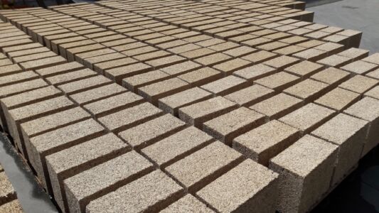 Blocchi in fibra di canapa (www.edilcanapasrl.it)