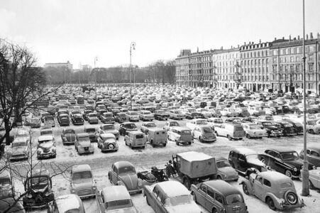 Israels Plads, Copenaghen, parcheggio anni '50-'90