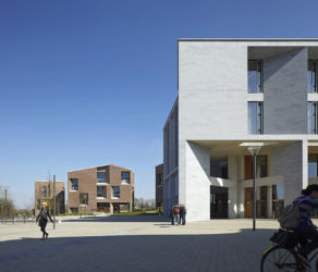Medical School University of Limerick - Photo © Dennis Gilbert - Courtesy of the Pritzker Architecture Prize