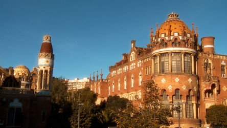 Lluís Domènech i Montaner, Ospedale de la Santa Creu i Sant Pau a Barcellona, 1902-1930, in funzione fino al 2009 e poi sito Patrimonio Unesco (foto Gilberto Richiero)