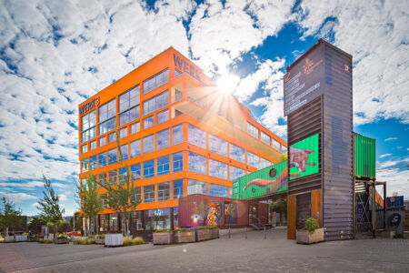 Il complesso del Werk 3, opera di Steidle Architekten (©Werksviertel-Mitte 2020)