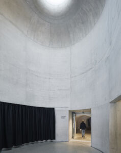 L'interno del Kunsthalle di Wiener Neustadt (foto di David Schreyer)