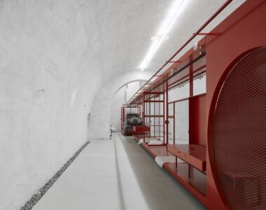 Le gallerie recuperate e gli spazi di nuova progettazione del Kunsthalle di Wiener Neustadt (foto di David Schreyer)