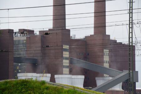 Fabbrica VW, il Moloch, dettaglio fronte est (© Daniela Völkel)